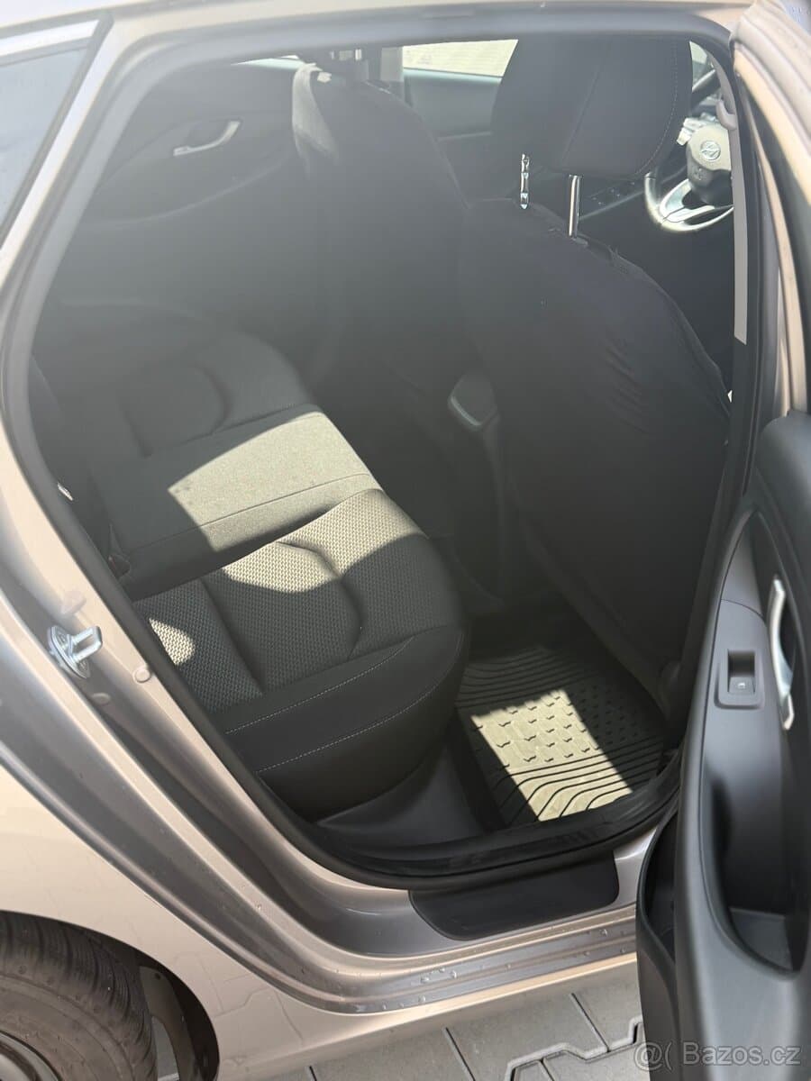 2020 Hyundai i30 - 11