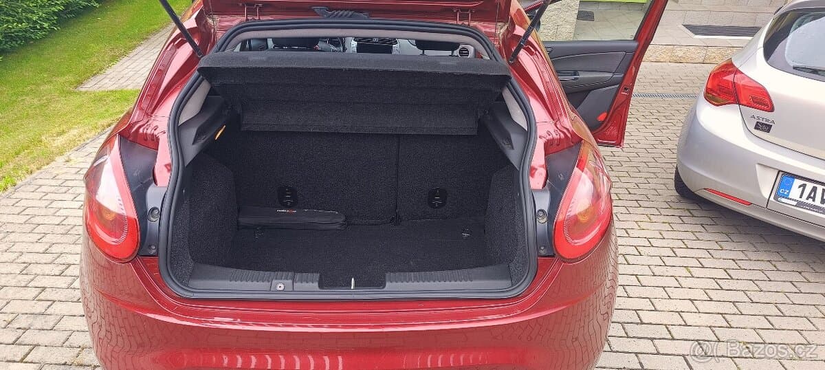 2012 Fiat BRAVO - 11