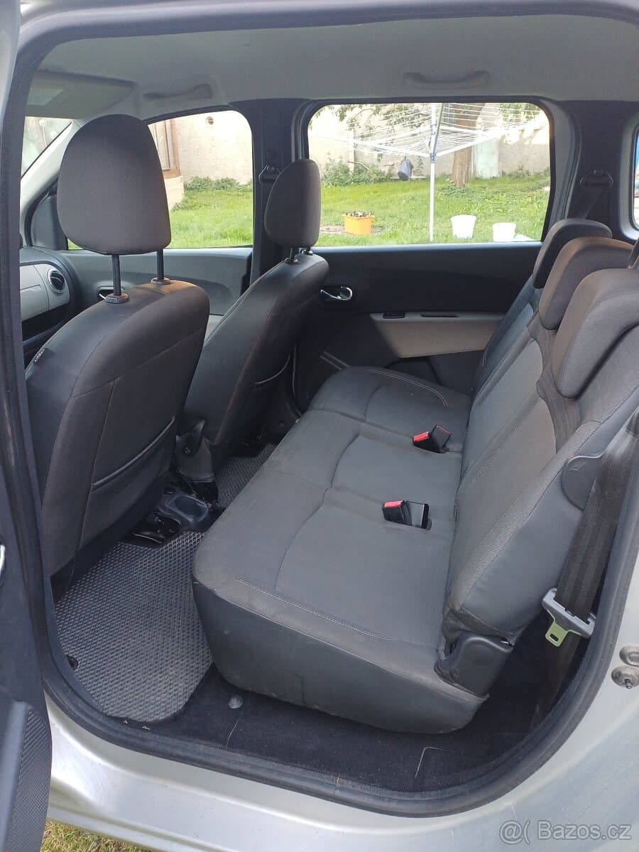 2013 Dacia LODGY - 11