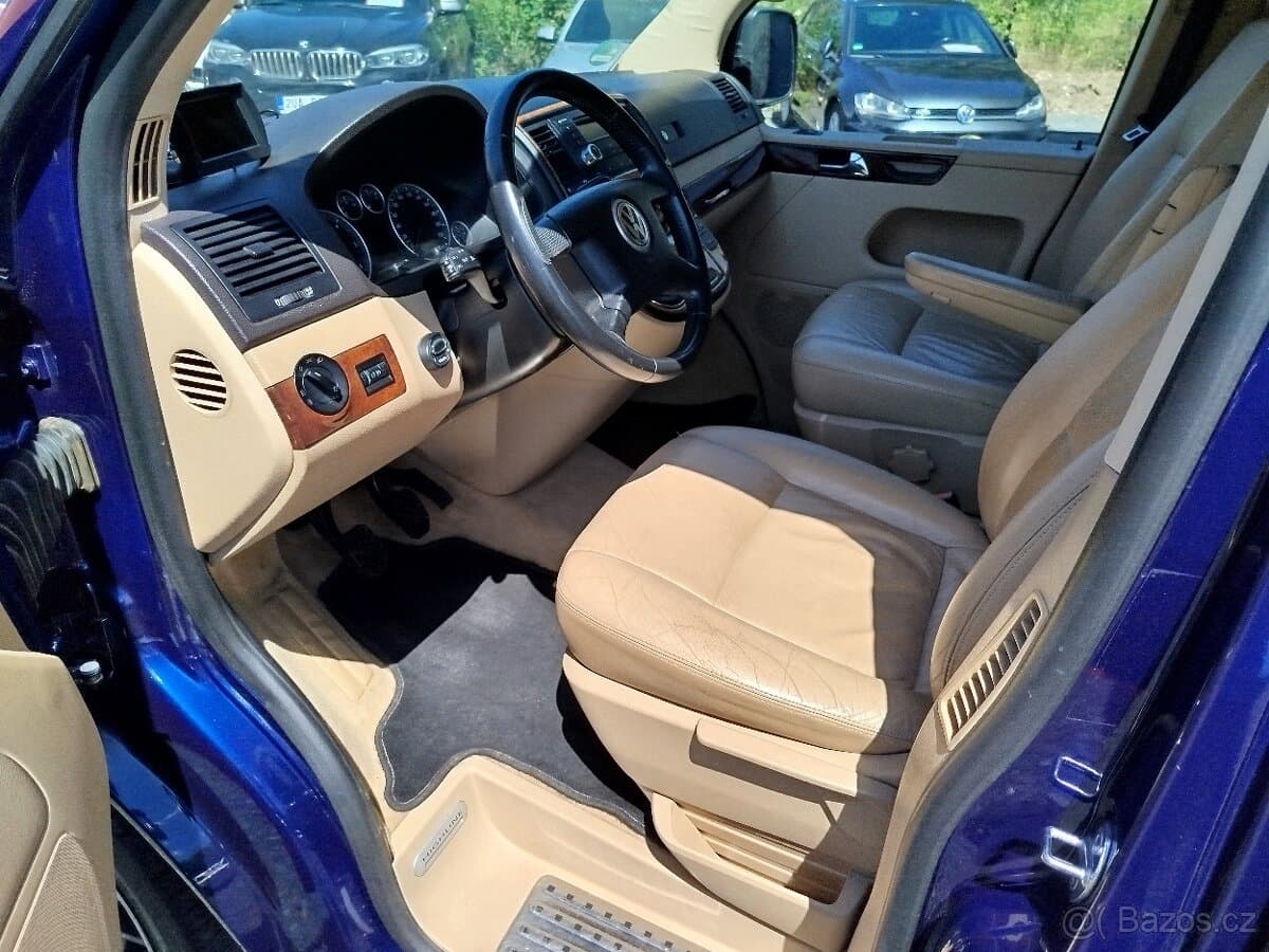 2006 Volkswagen MULTIVAN - 11