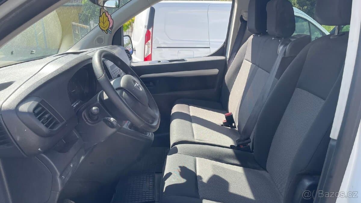 2024 Opel VIVARO - 11