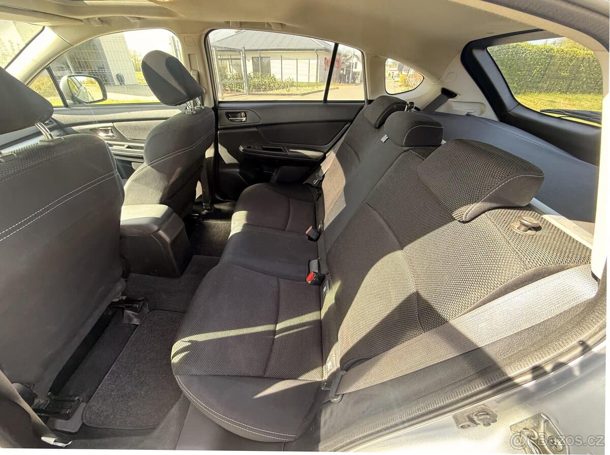 2014 Subaru XV - 11