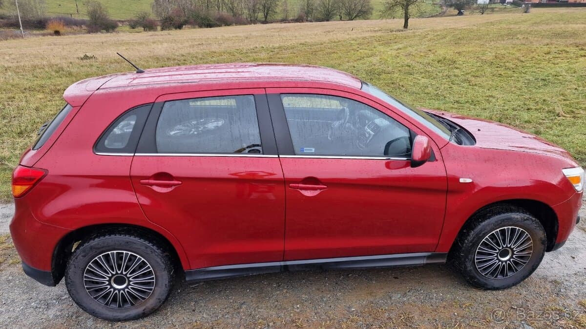 2015 Mitsubishi ASX - 11