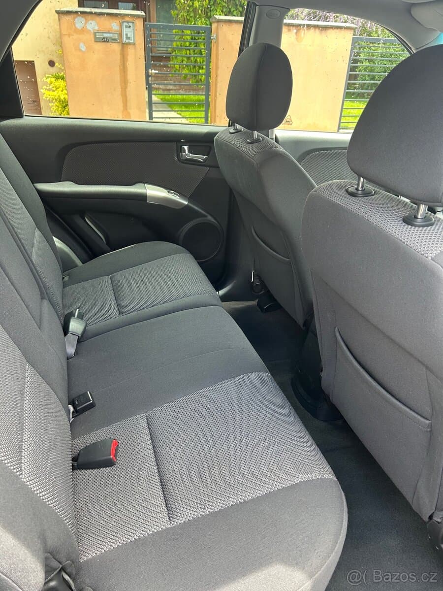2009 Kia SPORTAGE - 11