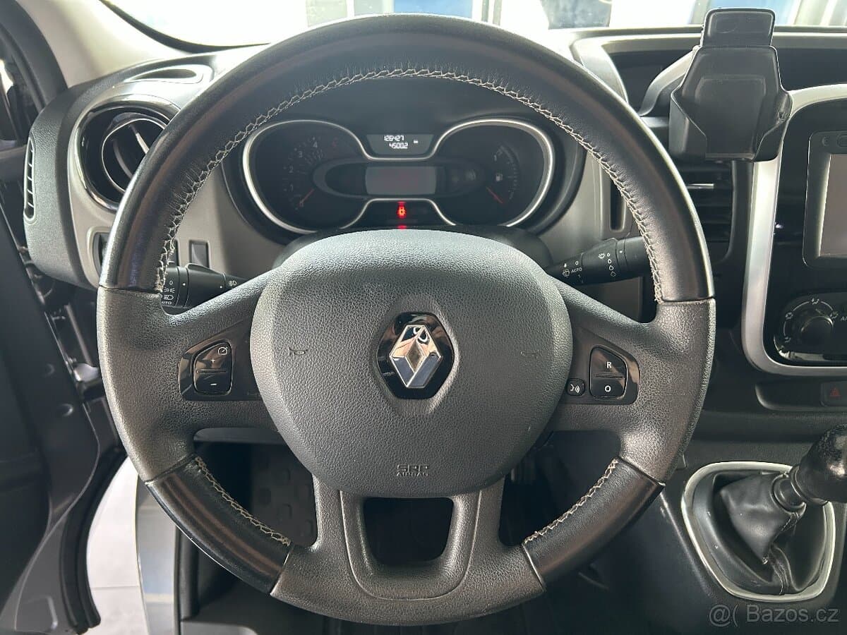 2018 Renault TRAFIC - 11