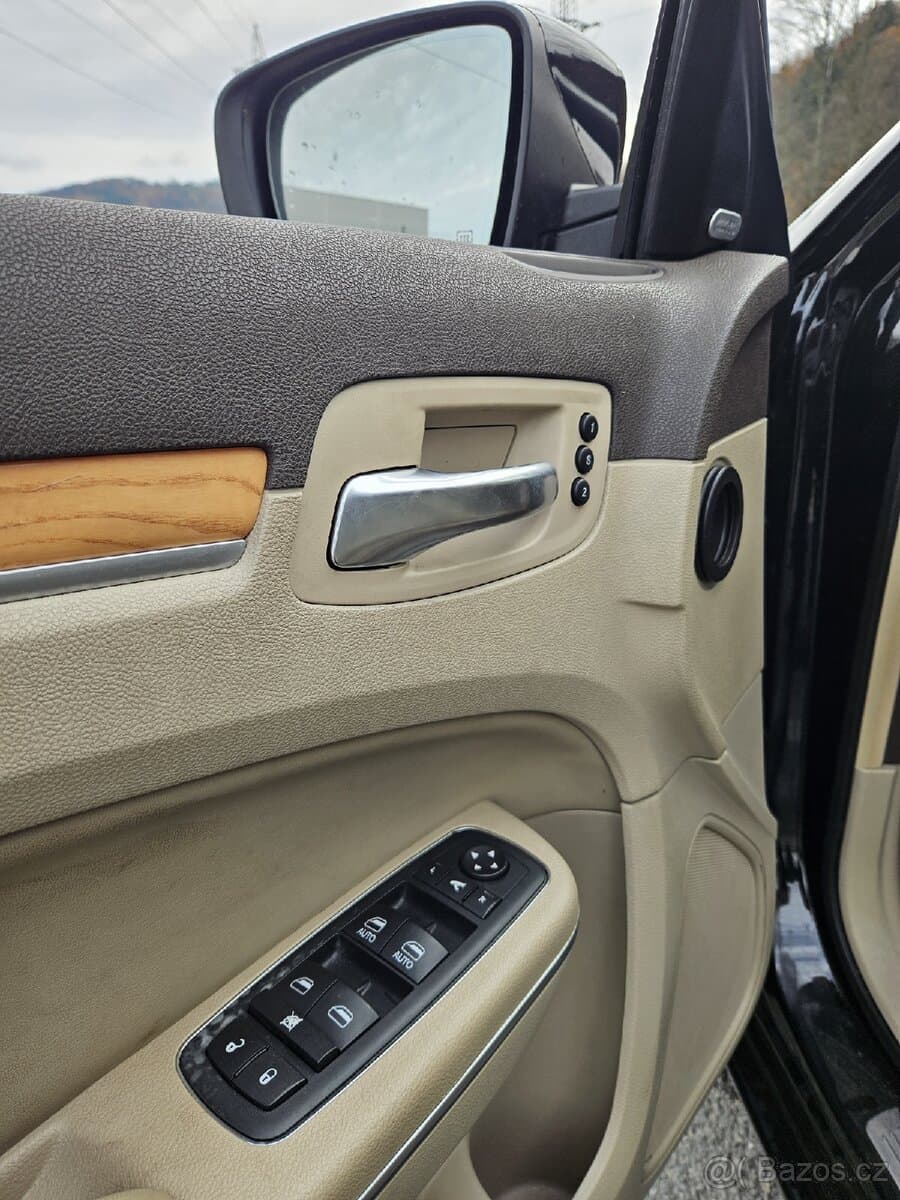 2013 Lancia THEMA - 11