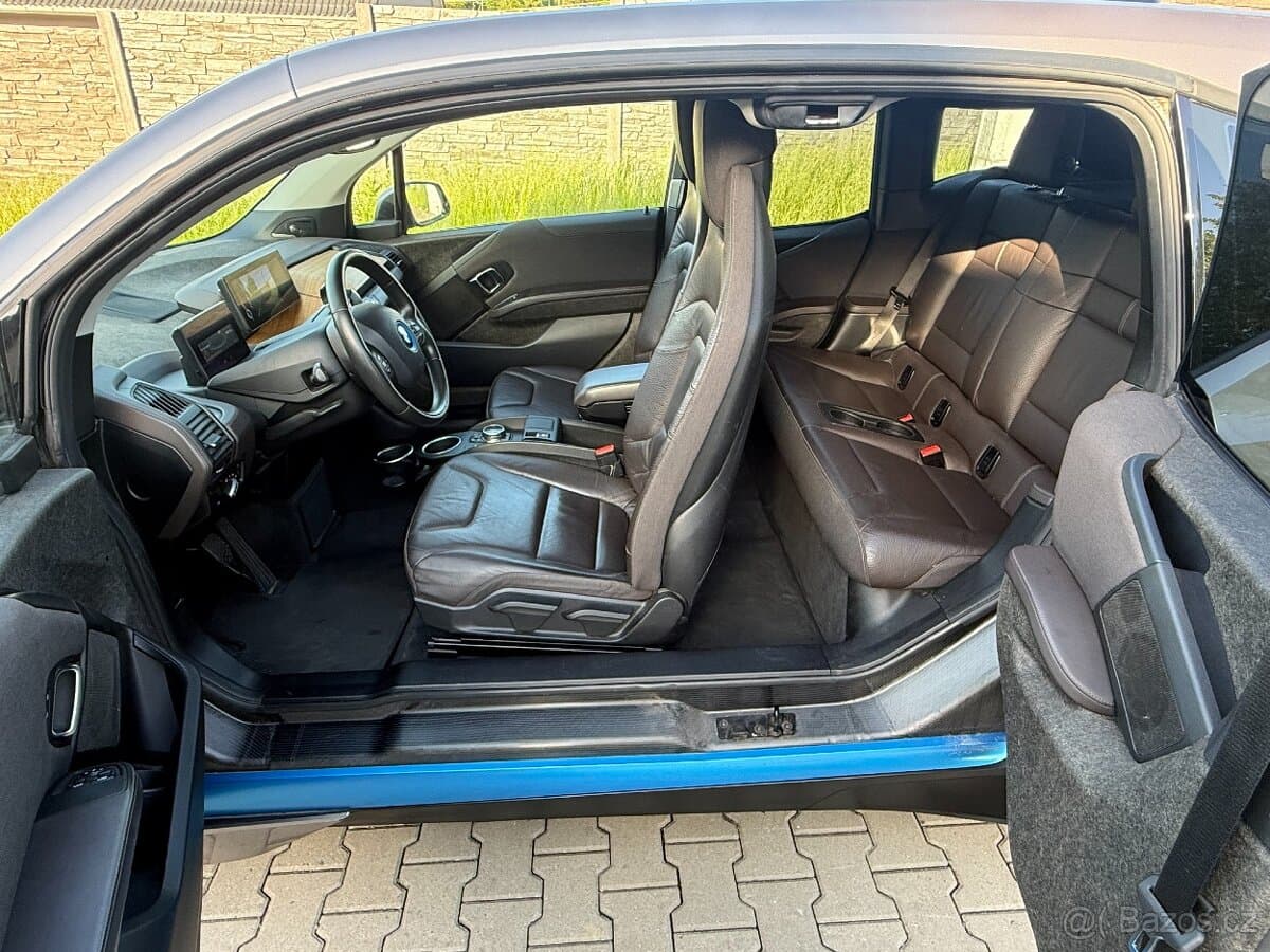 2014 BMW i3 - 11