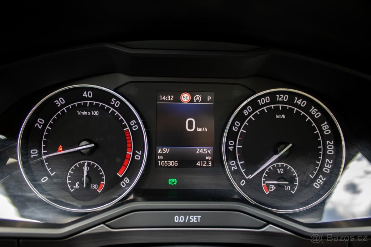 2018 Škoda SUPERB - 11