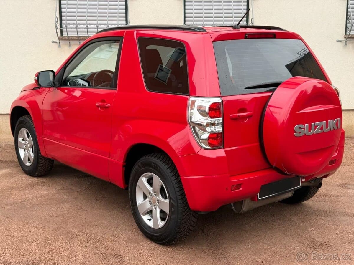 2014 Suzuki GRAND - 11