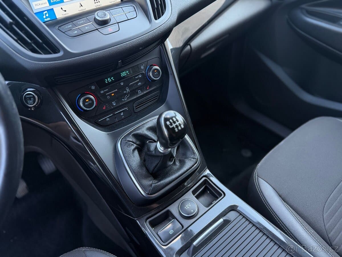 Ford KUGA - 11