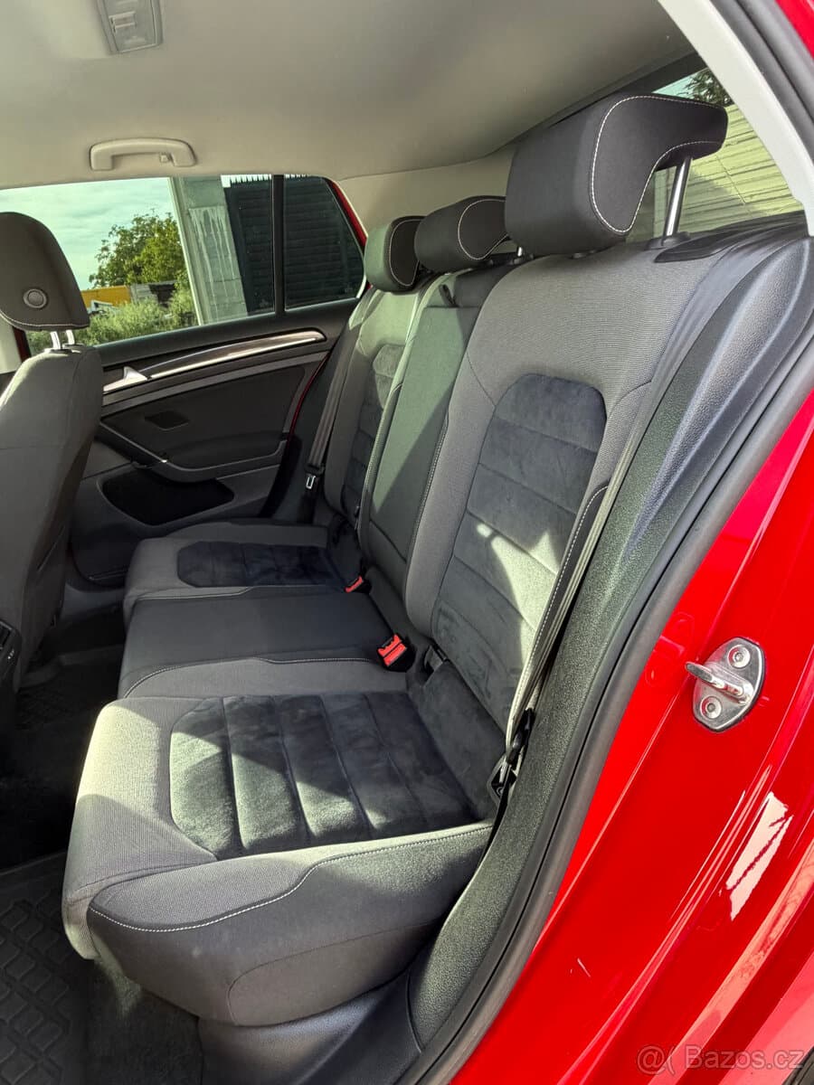 2017 Volkswagen GOLF - 11