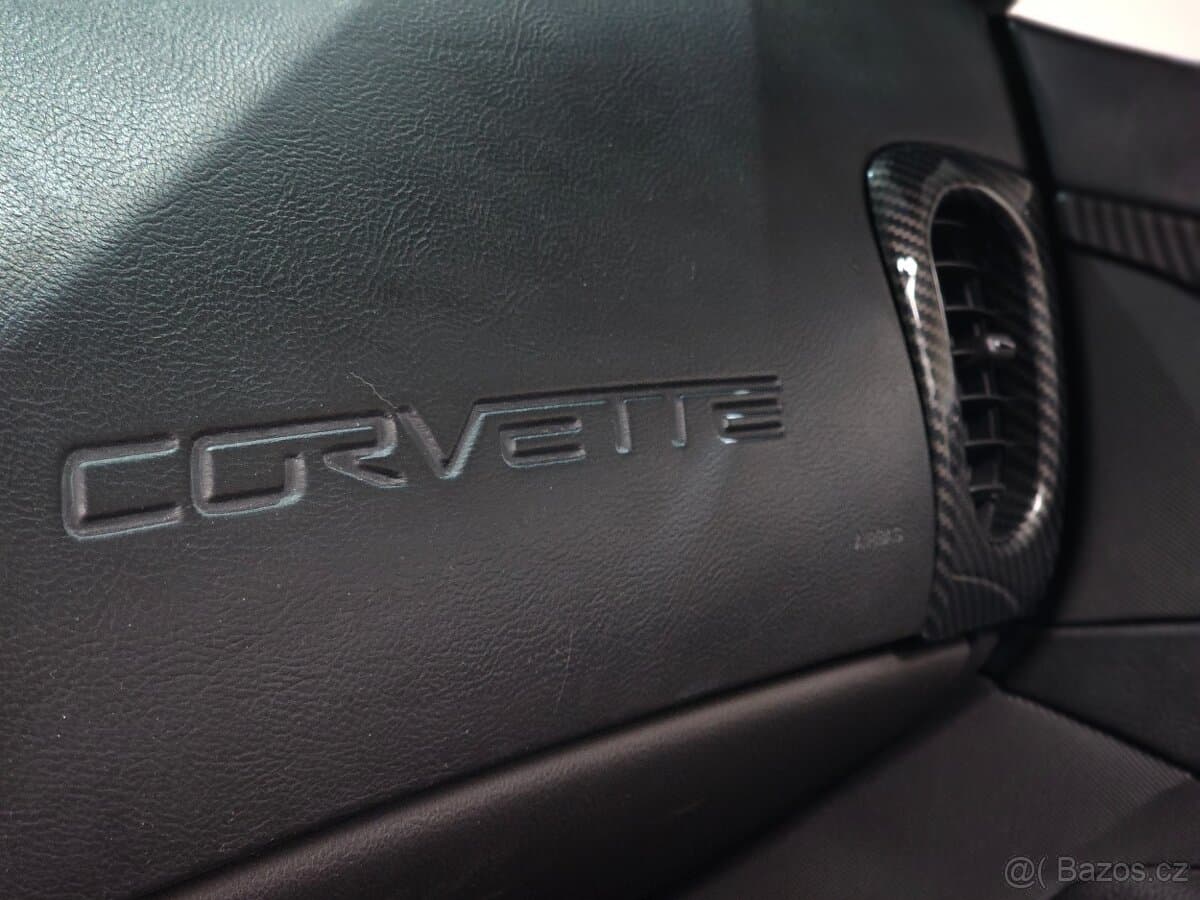 2005 Chevrolet CORVETTE - 11