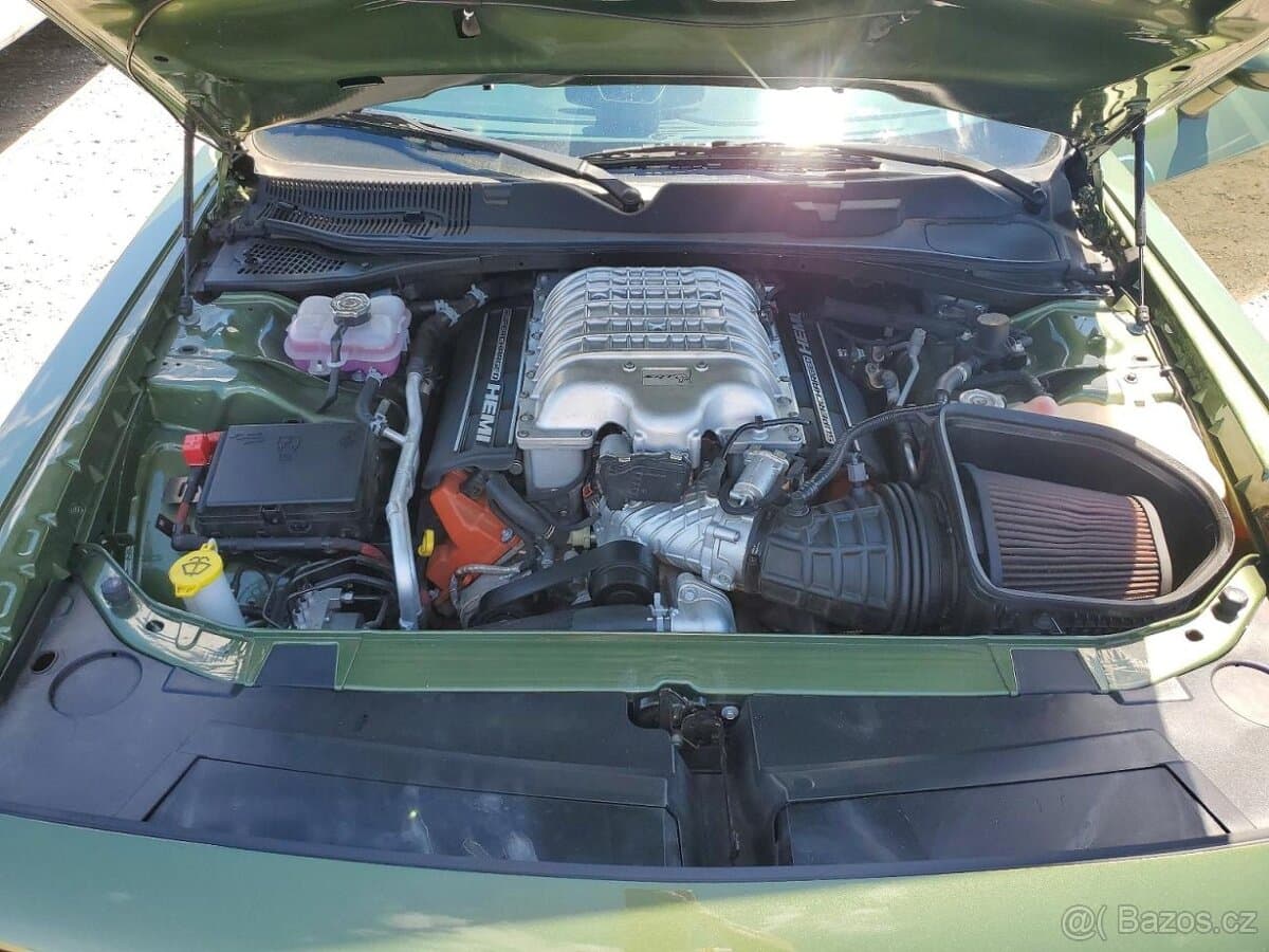 2021 Dodge CHALLENGER - 11