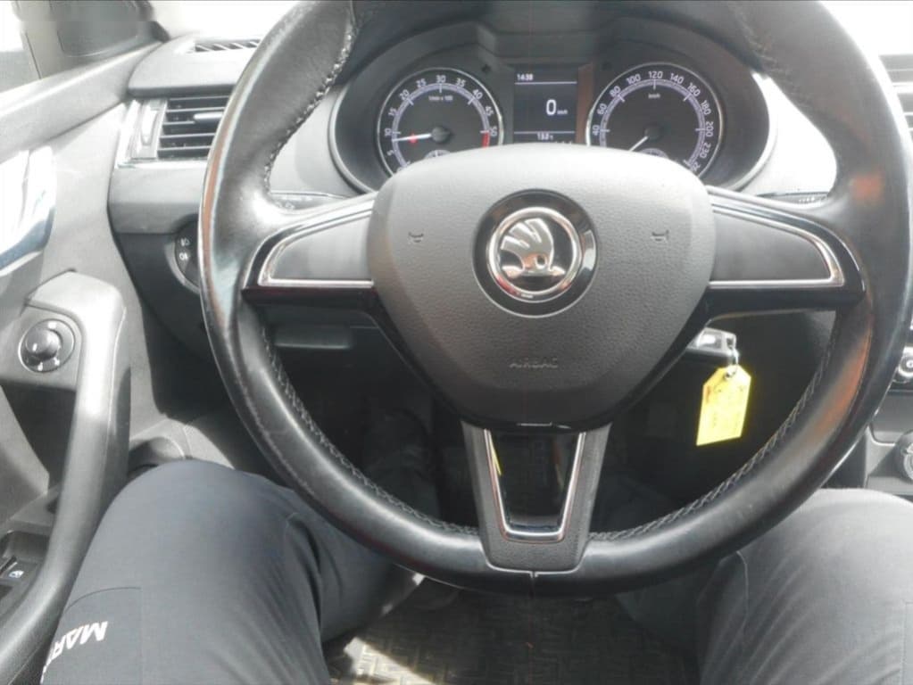 2017 Škoda OCTAVIA - 11