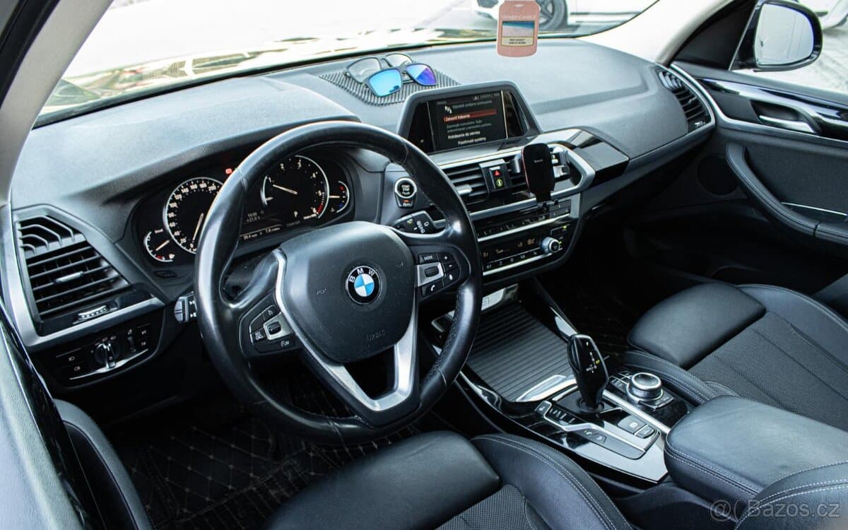 2019 BMW X3 - 11