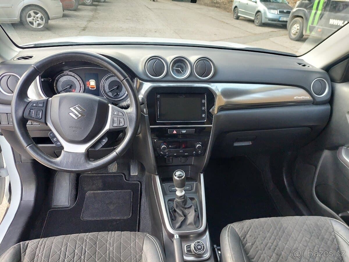 2019 Suzuki VITARA - 11