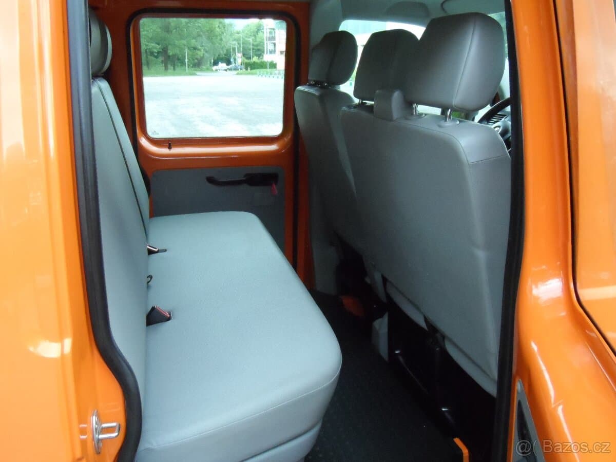 2015 Volkswagen TRANSPORTER - 11