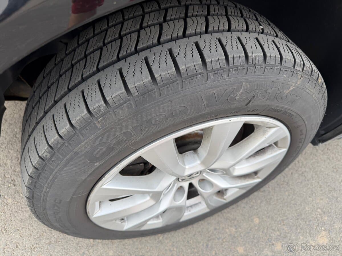 2013 Volkswagen CARAVELLE - 11