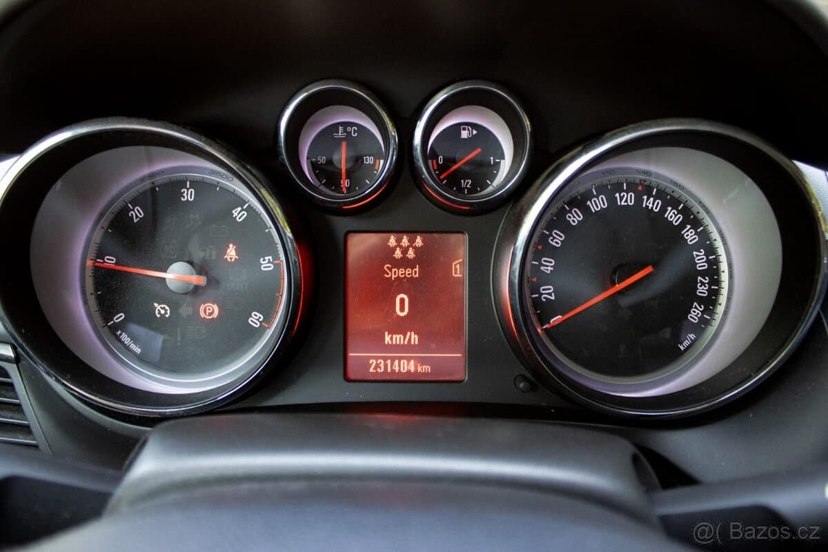 2012 Opel ZAFIRA - 11