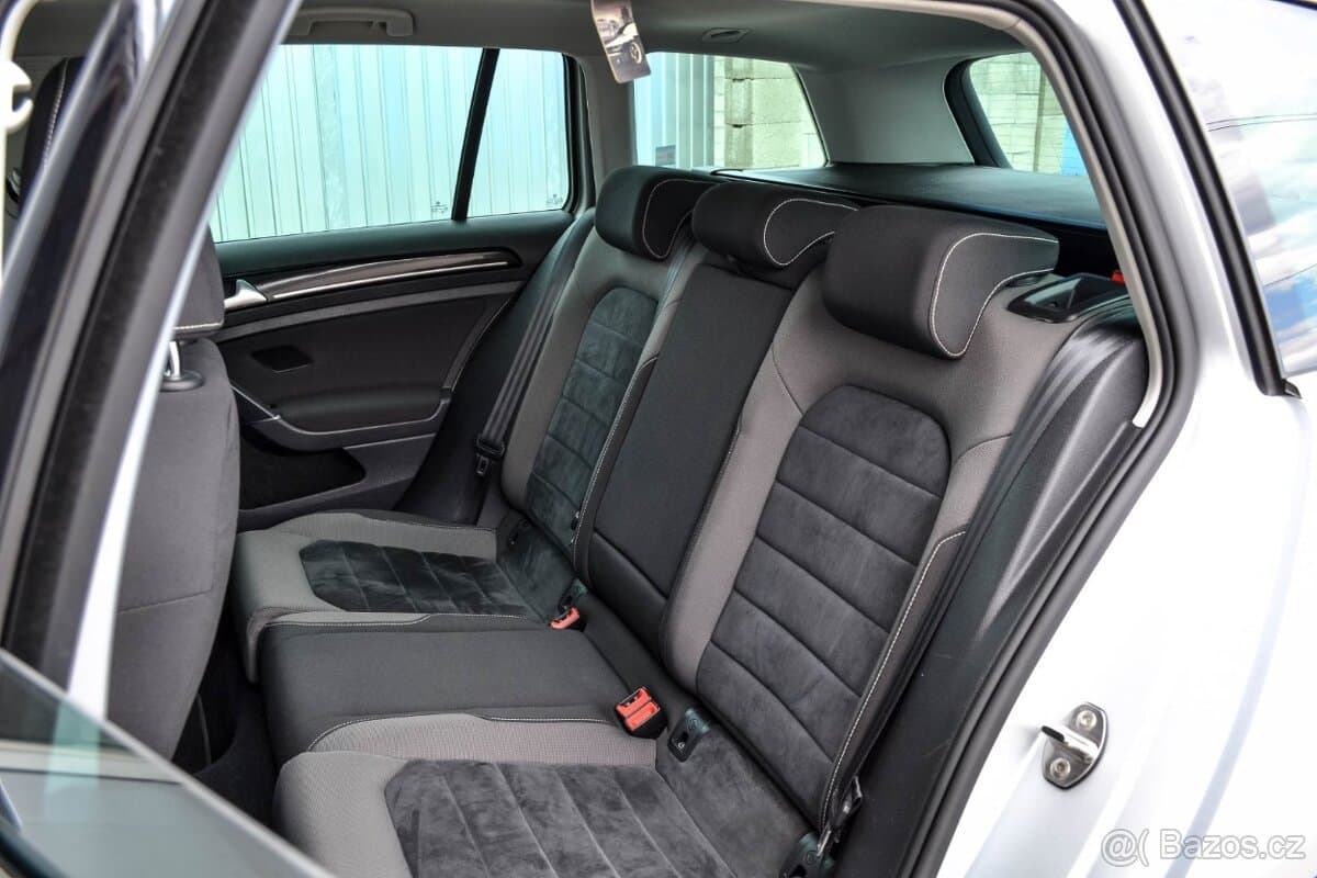 2016 Volkswagen GOLF - 11