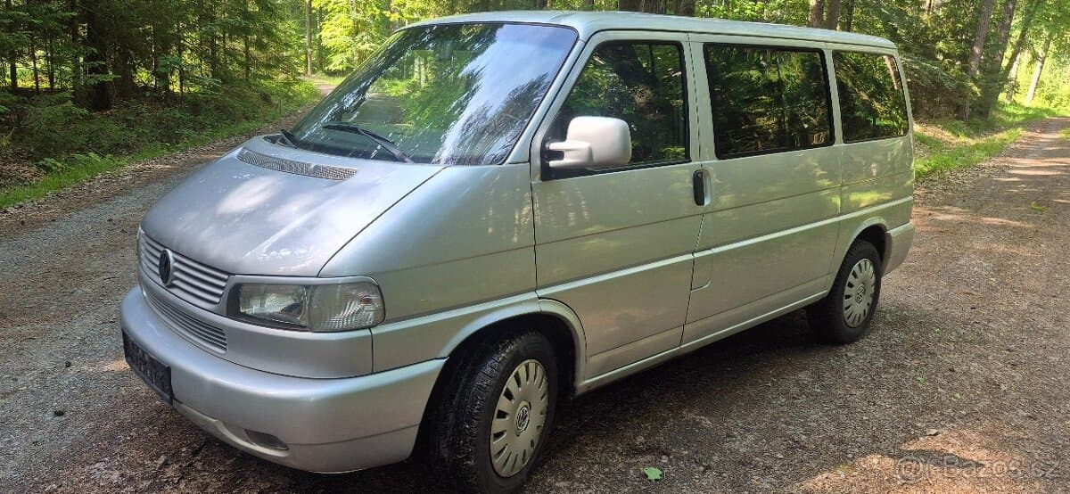 2001 Volkswagen MULTIVAN - 11