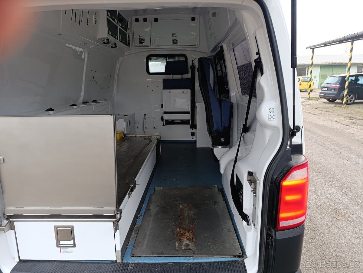 2019 Volkswagen TRANSPORTER - 11
