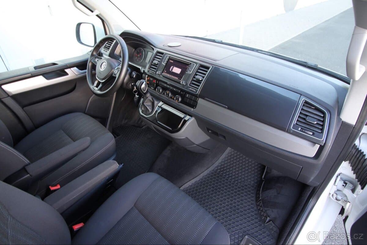 2018 Volkswagen MULTIVAN - 11
