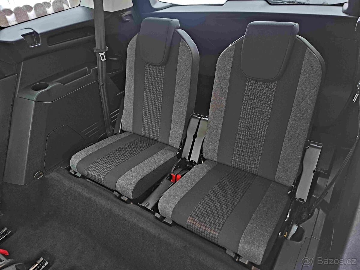2020 Peugeot 5008 - 11