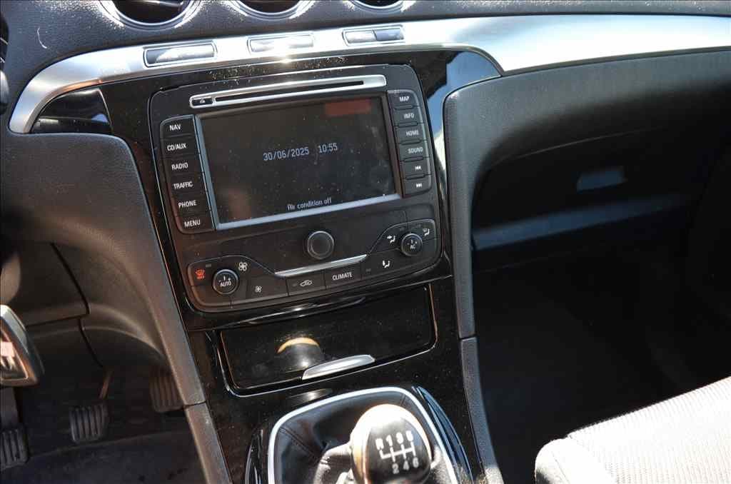 2011 Ford GALAXY - 11