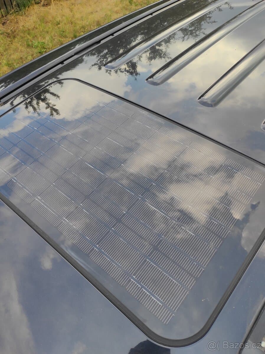 2005 Volkswagen TOUAREG - 11