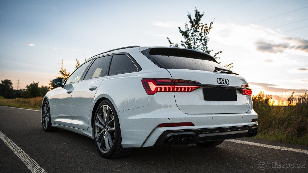 2020 Audi S6 - 11