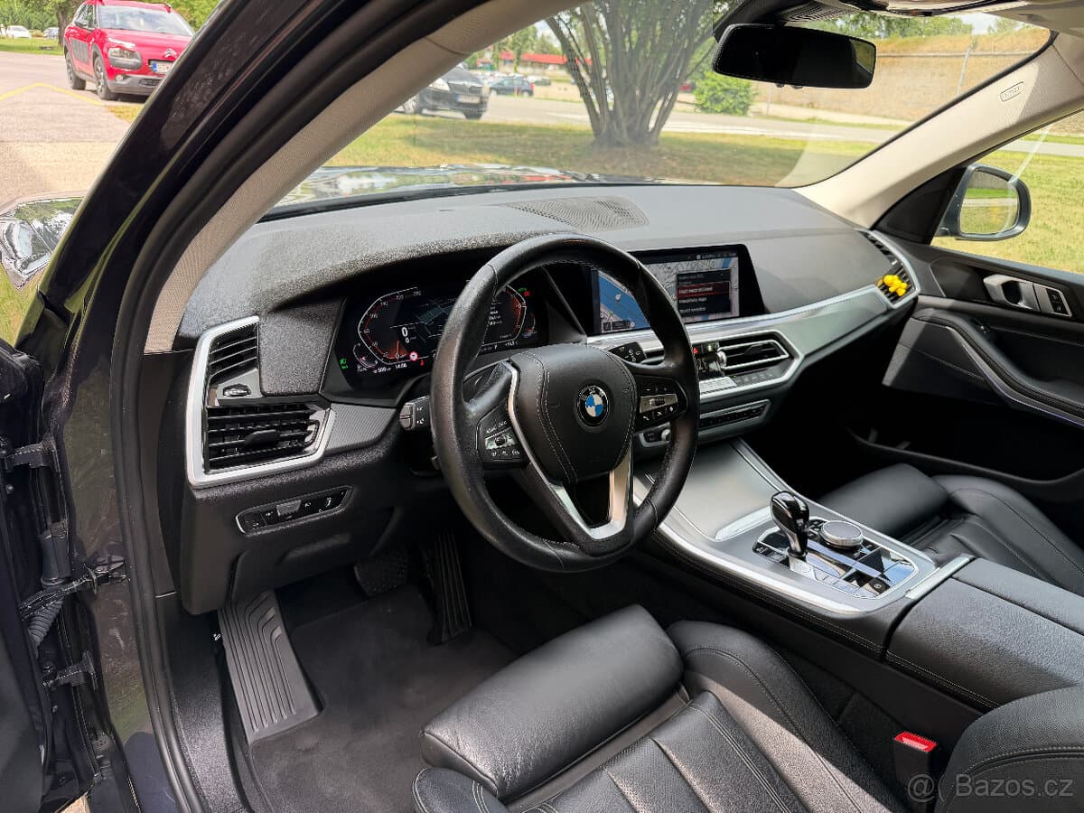 2022 BMW X5 - 11