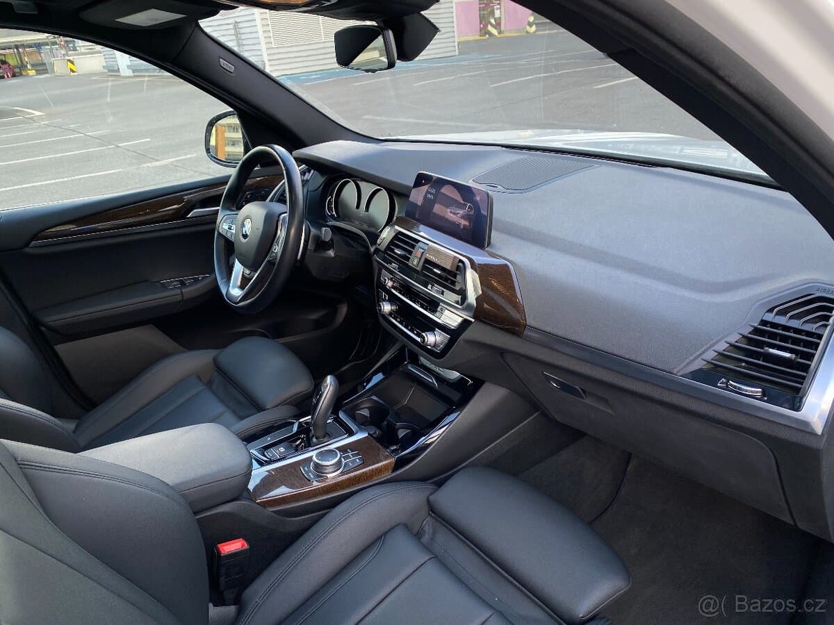 2020 BMW X3 - 11