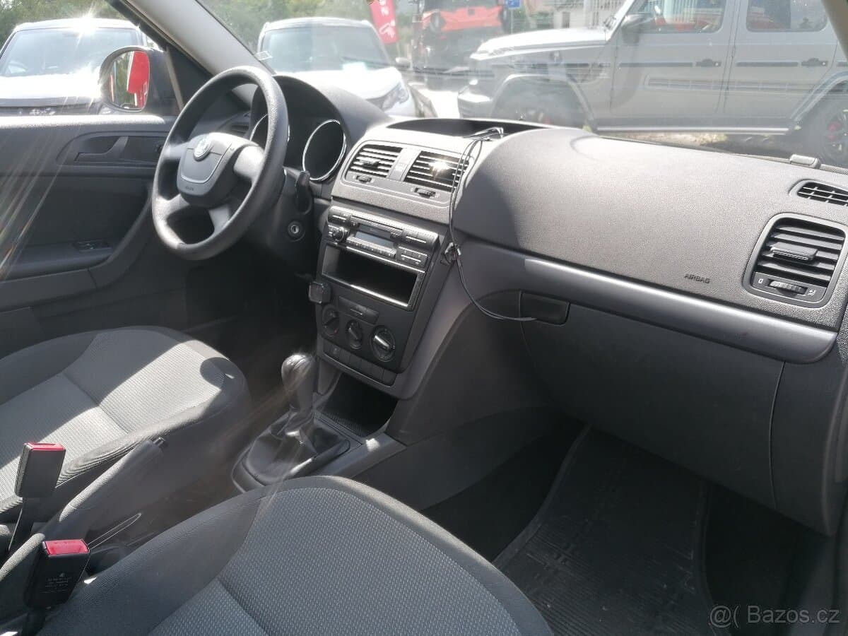 2010 Škoda YETI - 11