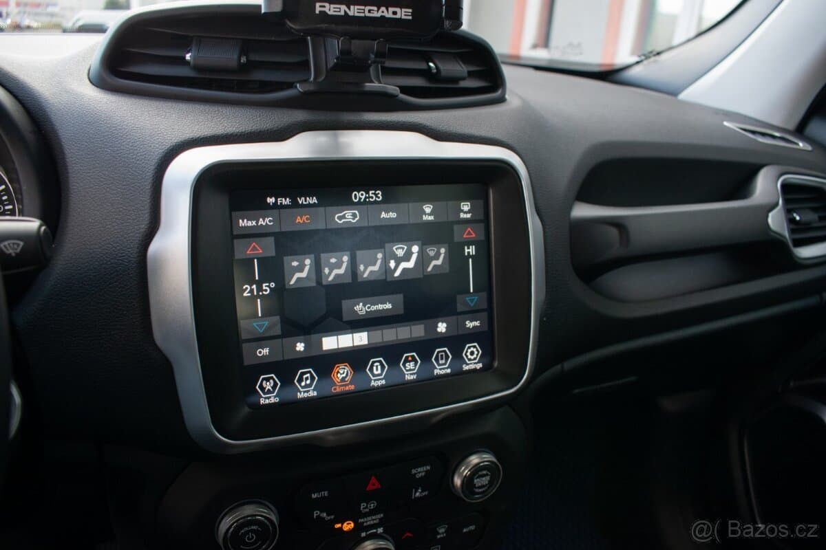 2023 Jeep RENEGADE - 11