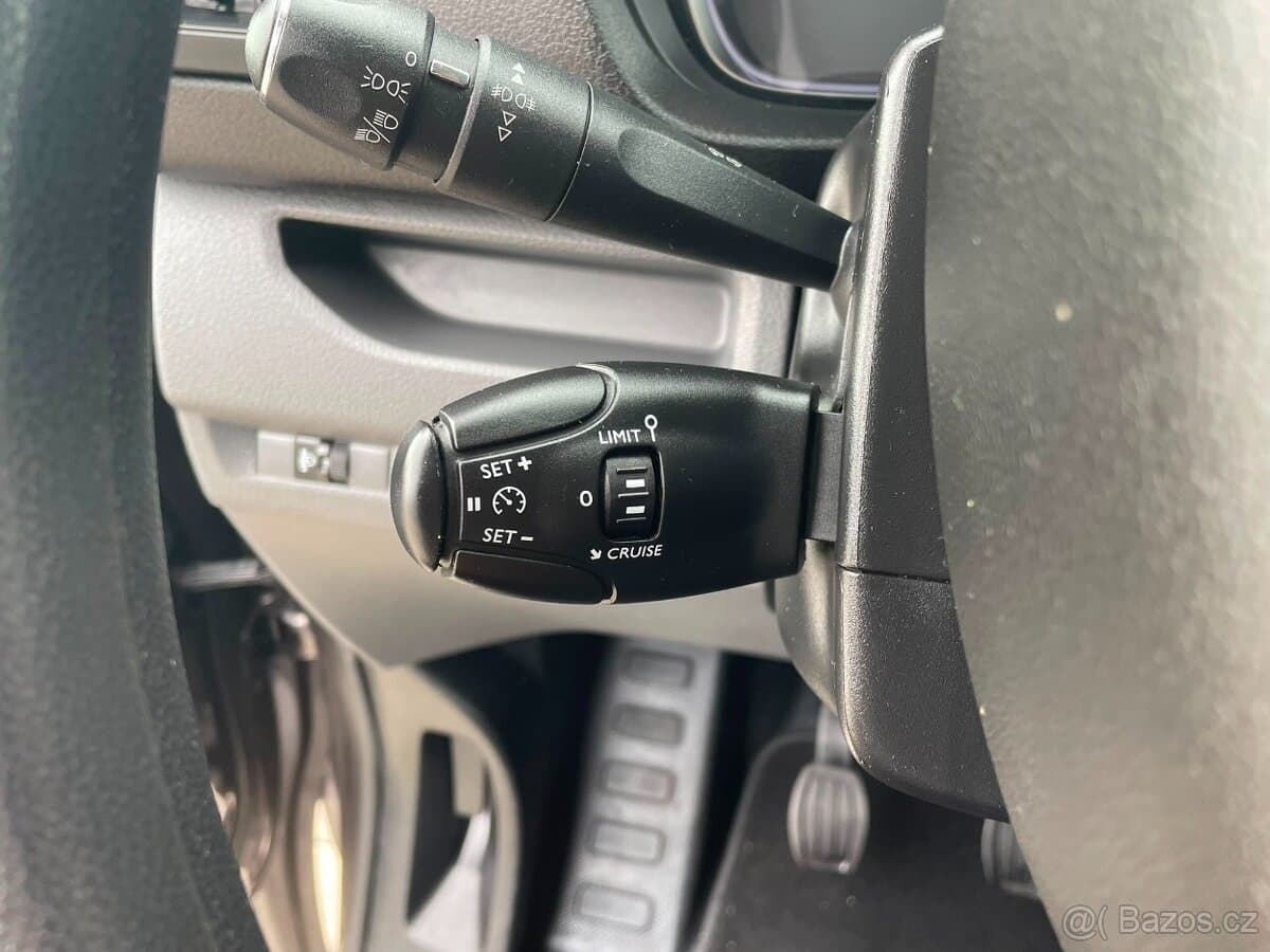 2018 Peugeot EXPERT - 11