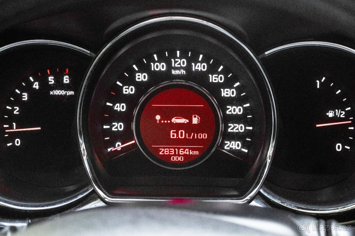 2015 Kia CEE'D - 11