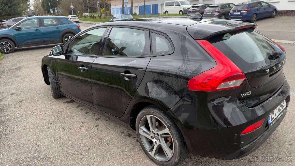 2014 Volvo V40 - 11