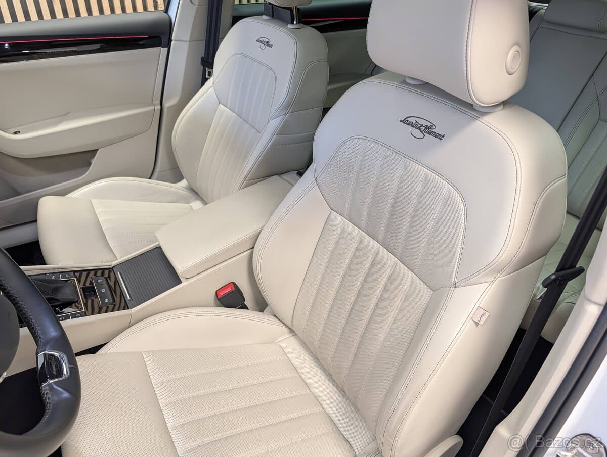 2022 Škoda SUPERB - 11