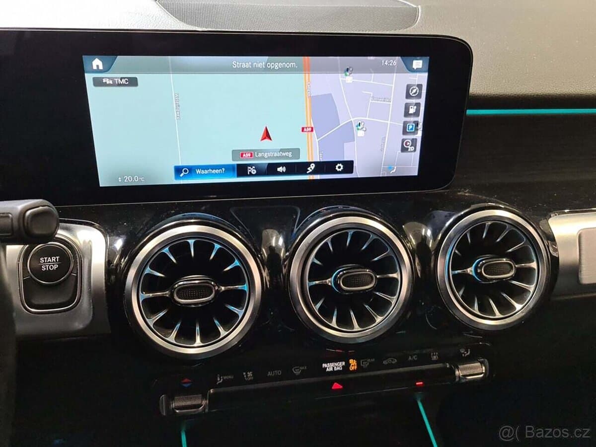 2022 Mercedes-Benz EQB - 11