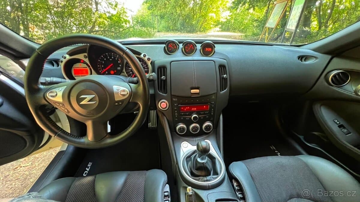 2011 Nissan OSTATNÍ - 11