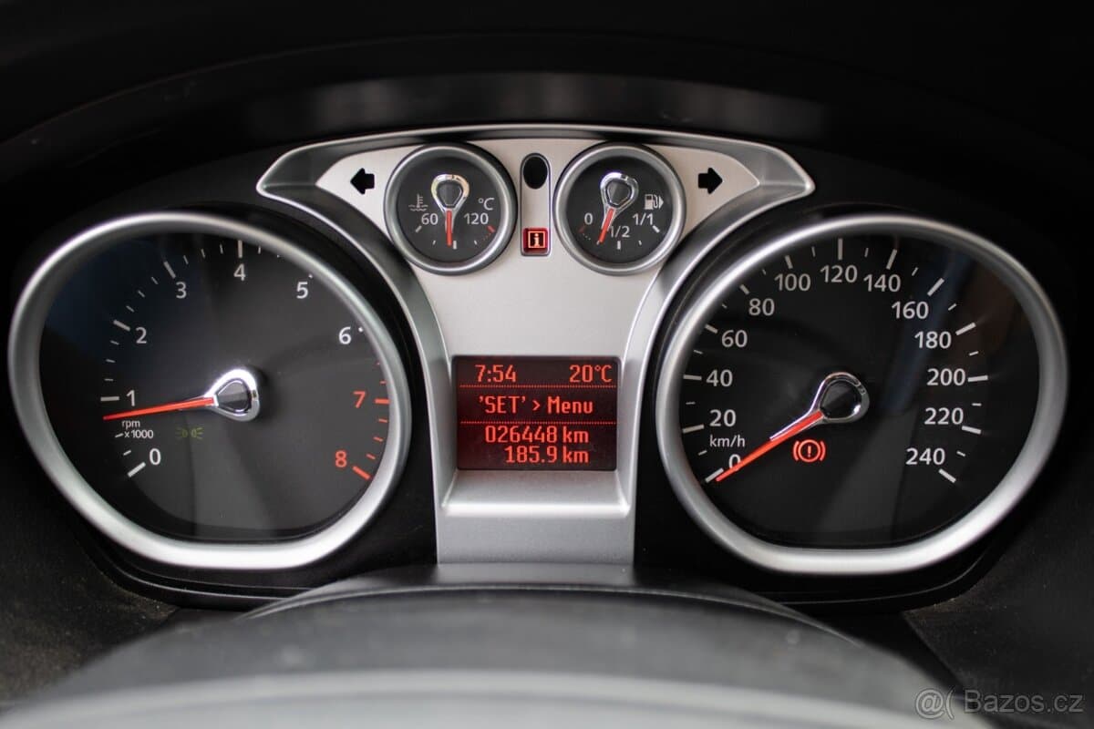 2008 Ford FOCUS - 11