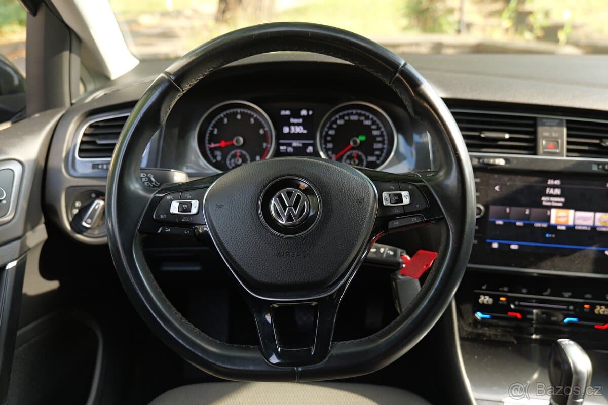 2017 Volkswagen GOLF - 11