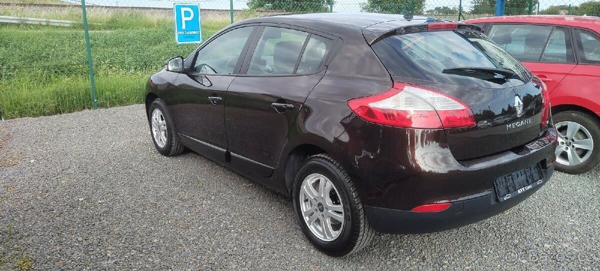 2014 Renault MEGANE - 11