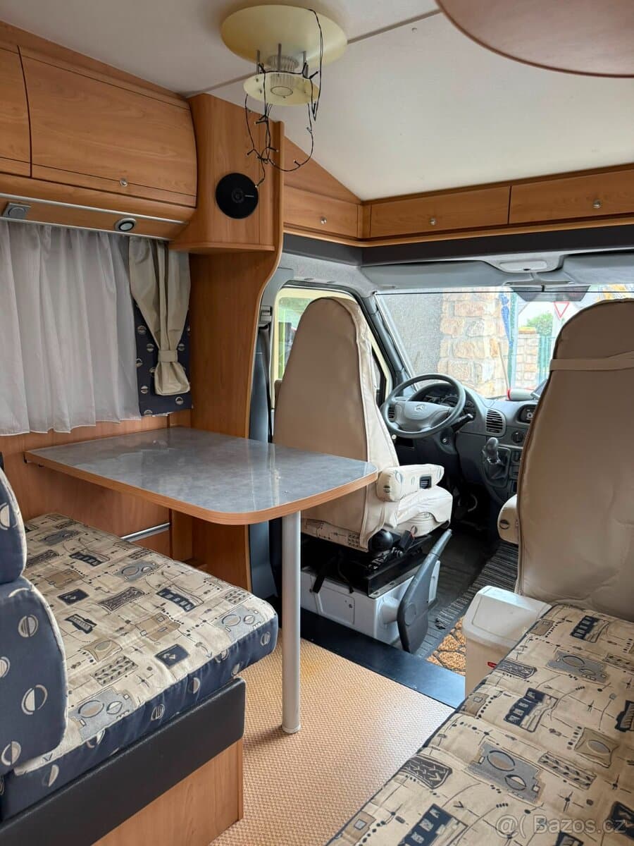 Mercedes-Benz SPRINTER - 11