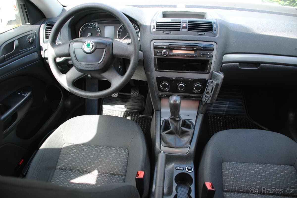 2010 Škoda OCTAVIA - 11