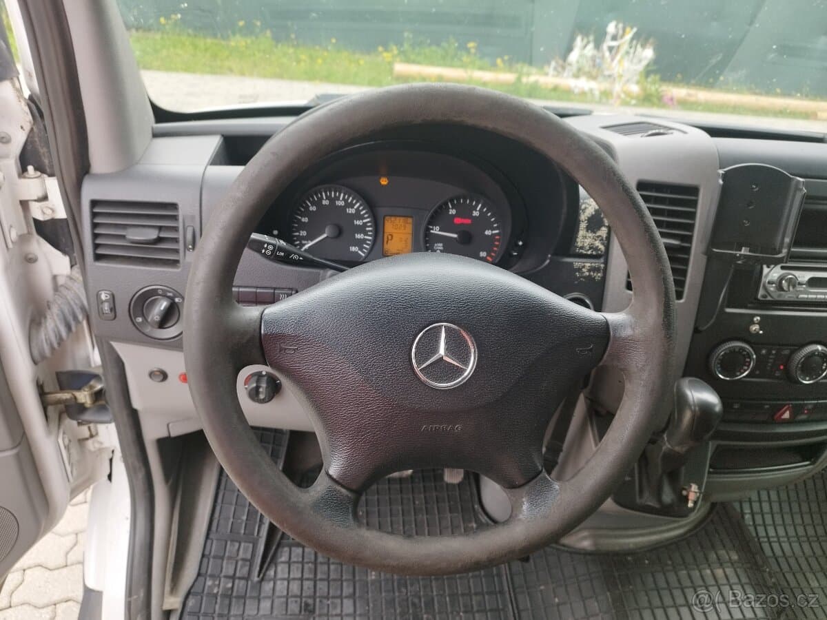 2007 Mercedes-Benz SPRINTER - 11
