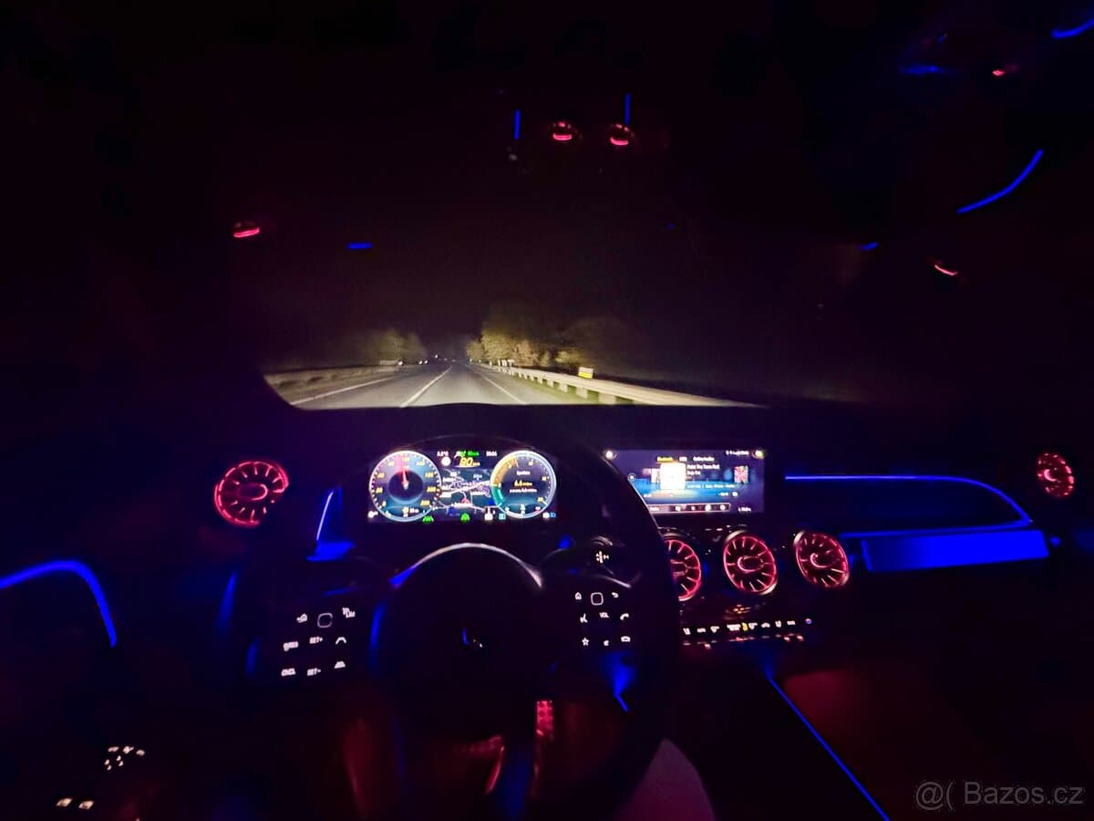 2020 Mercedes-Benz OSTATNÍ - 11