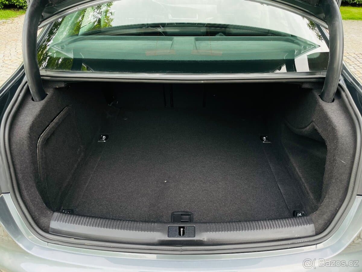 2012 Audi A4 - 11