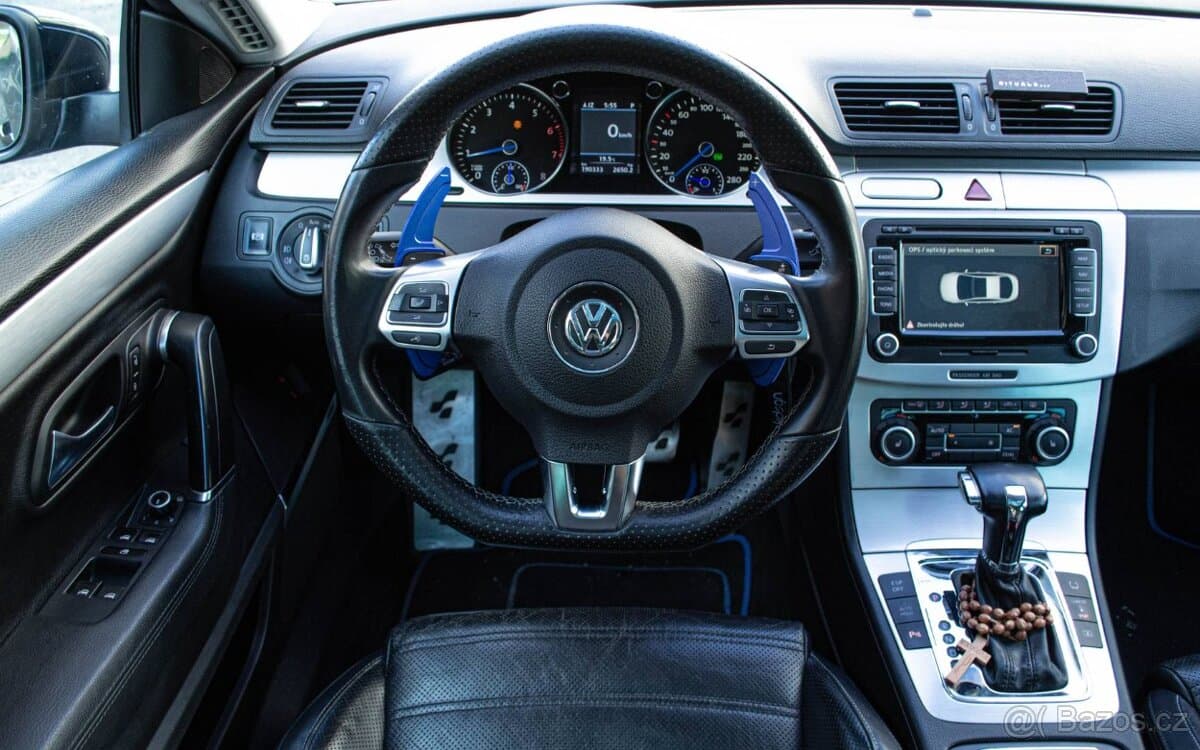 2010 Volkswagen PASSAT CC - 11